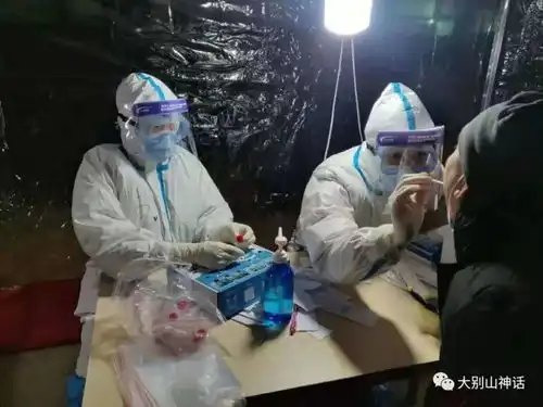 丁安才说戴口罩
