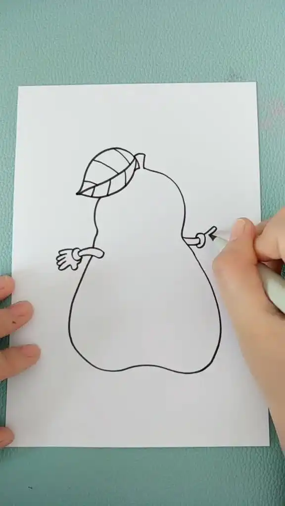 卡通版大鸭梨简笔画
