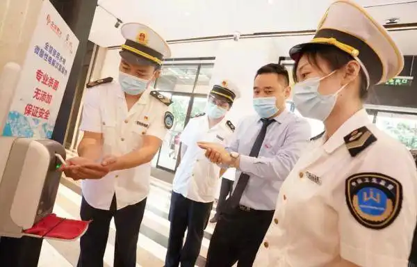 记者直击北京商场防疫有哪些具体要求,落实得如何
