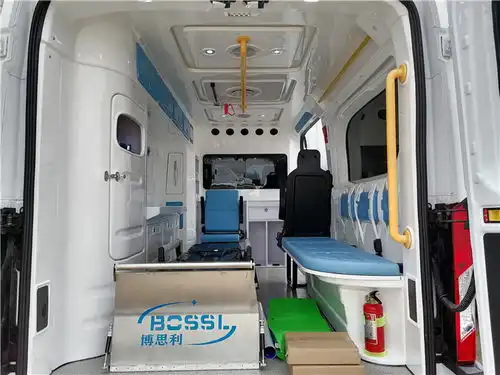 方舱救护车福特v348救护车厂家在哪里
