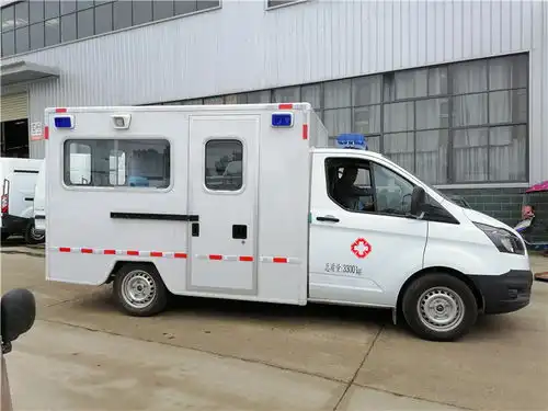 方舱救护车福特进口四驱救护车质量好全国销量第一
